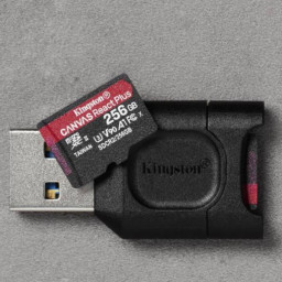 256GB MICROSD REACT PLUS +AD +MLP